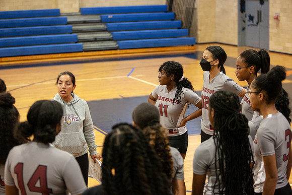 Zuri Volleyball 1_2589