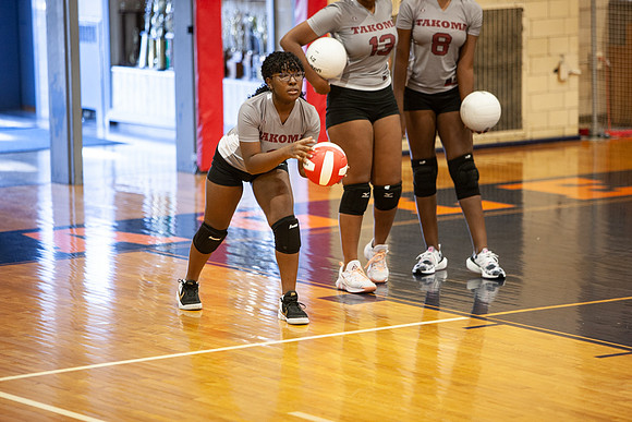 Zuri Volleyball 1_2561